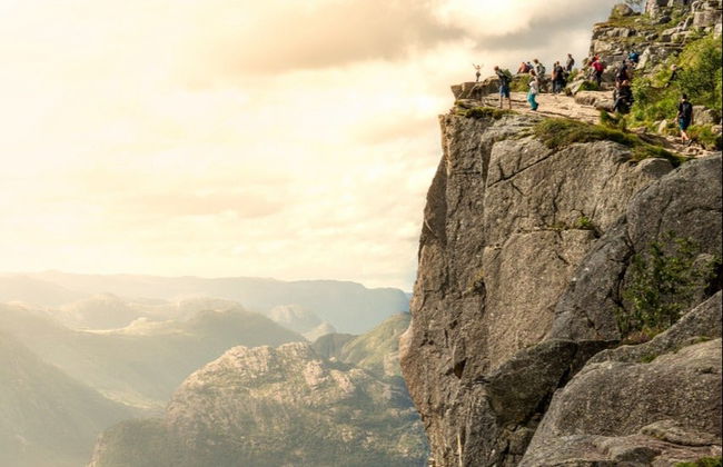 Senderismo por Preikestolen - Foto 1