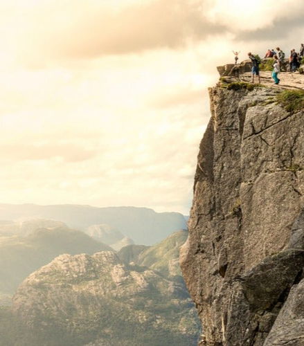 Foto - Trilha por Preikestolen