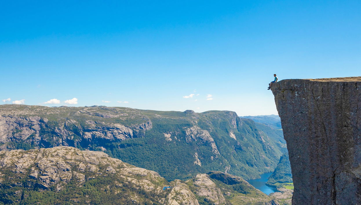 Preikestolen Hiking Activity - Foto 1