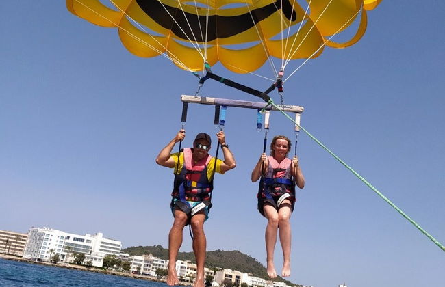 Parasailing en Cala Bona - Foto 3