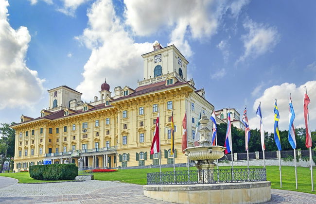 Entrada al palacio Esterházy - Foto 5