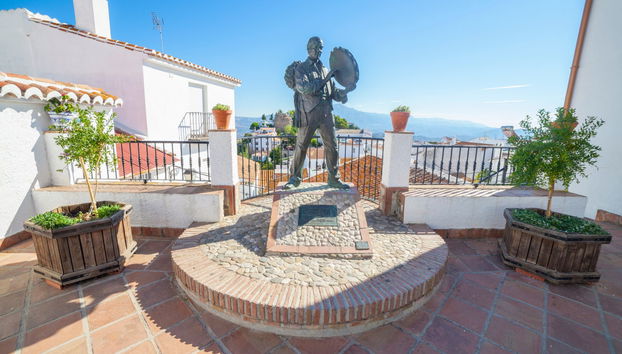 Buddhist Stupa & White Villages Axarquia Day Trip - Foto 4