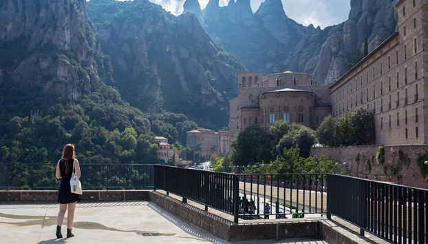 Excursão a Montserrat e Sitges + Visita à vinícola Codorníu - Foto 4