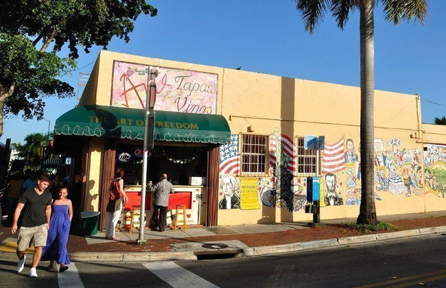 Tour privado por Miami en vehículo - Foto 2