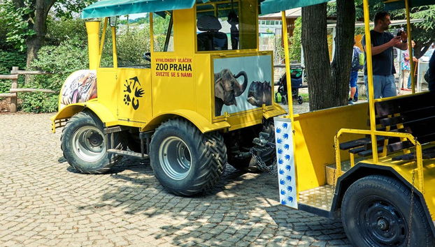 Paseo en barco + Entrada al zoo de Praga - Foto 5