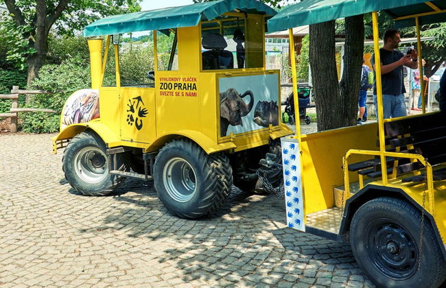 Paseo en barco + Entrada al zoo de Praga - Foto 5