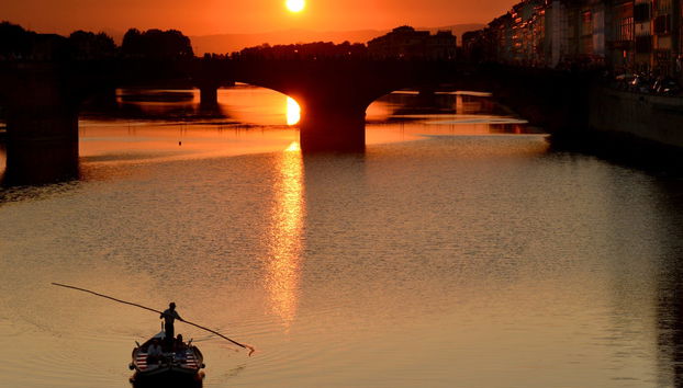 Balade en bateau sur le fleuve Arno - Photo 5