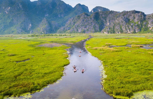 Ninh Binh Day Trip: Hoa Lu, Mua Cave & Van Long Natural Reserve - Foto 7