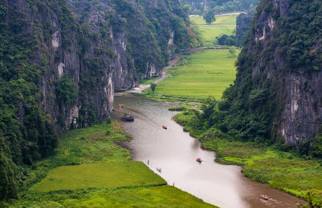 Ninh Binh Day Trip: Hoa Lu & Tam Coc - Foto 1