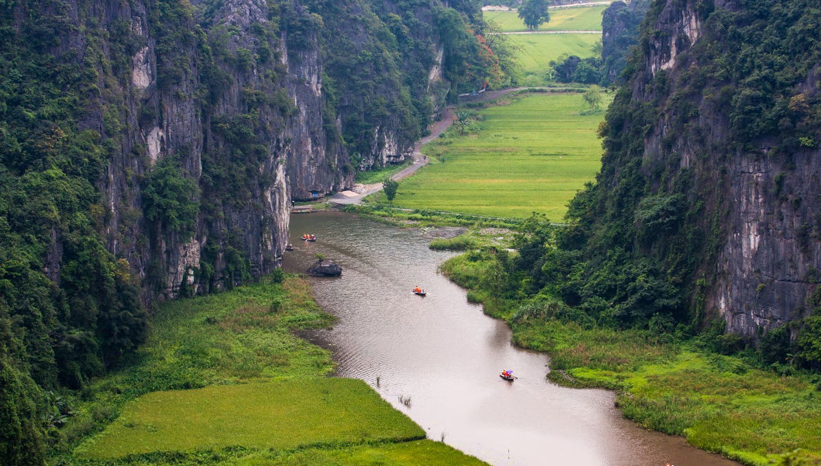 Ninh Binh Day Trip: Hoa Lu & Tam Coc - Foto 1