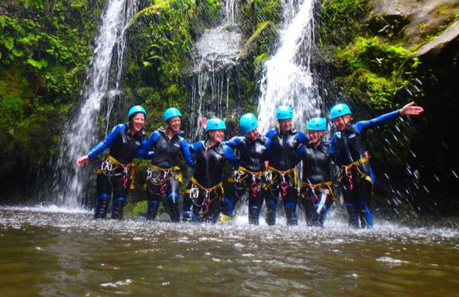 Descenso de cañones en Ribeira dos Caldeirões - Foto 4