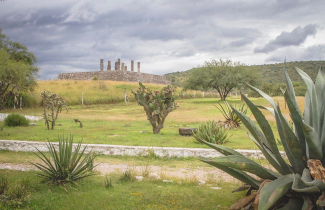 Excursión a la Zona Arqueológica de Tula - Foto 5