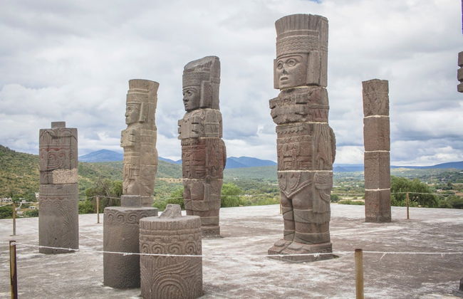 Excursión a la Zona Arqueológica de Tula - Foto 3