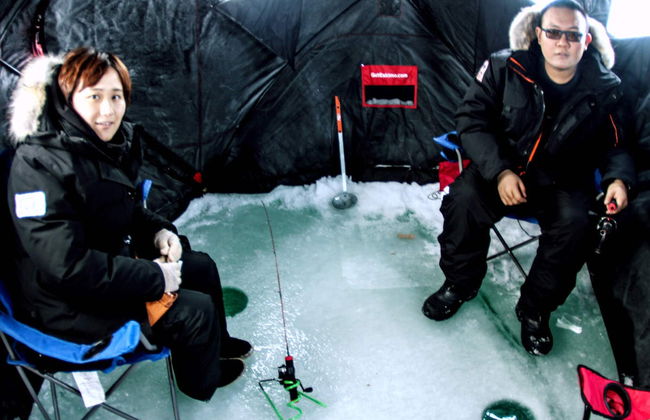 Pesca en el hielo en el Great Slave Lake - Foto 4