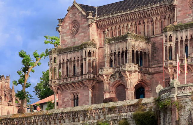 Visita guiada por Comillas - Foto 2
