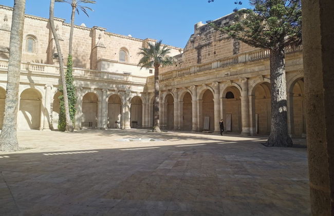 Visita guidata della cattedrale di Almeria - Foto 3
