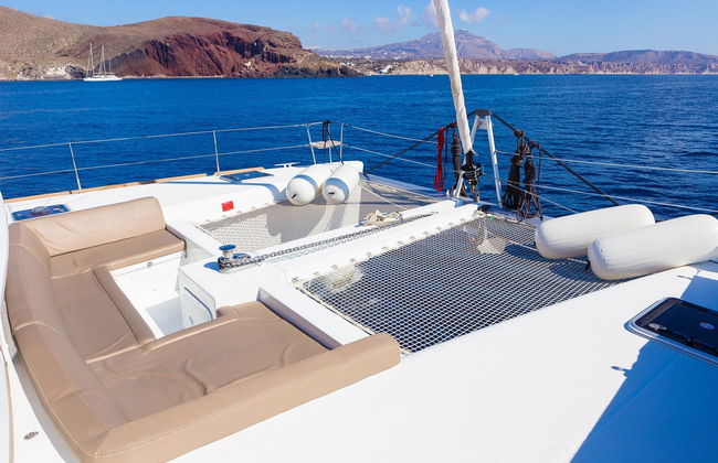 Santorini Caldera Catamaran Trip + Lunch - Photo 2