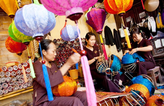Taller de farolillos en Hoi An - Foto 1