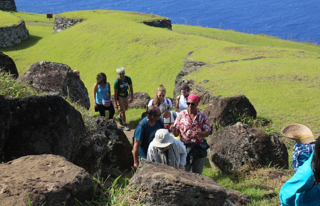 Excursion à Orongo et au volcan Rano Kau - Photo 2