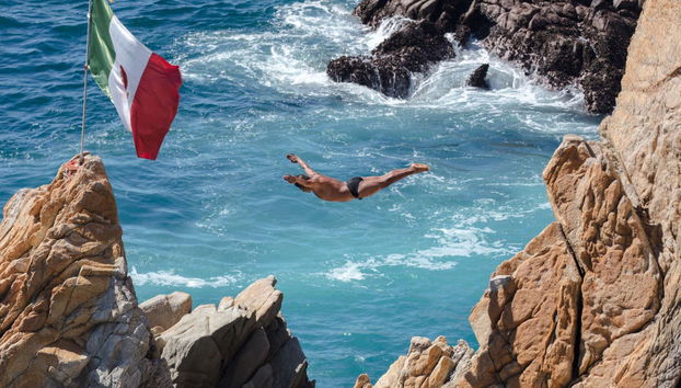 Espectáculo de clavados en La Quebrada - Foto 2
