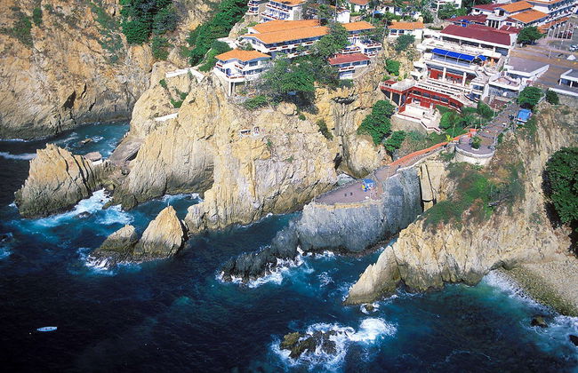 Espectáculo de clavados en La Quebrada - Foto 3