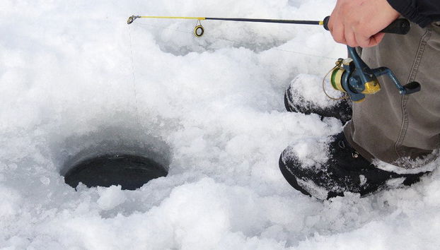 Ice Fishing in Rovaniemi - Photo 5
