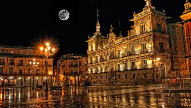 Tour de los misterios y leyendas de León - Photo 2