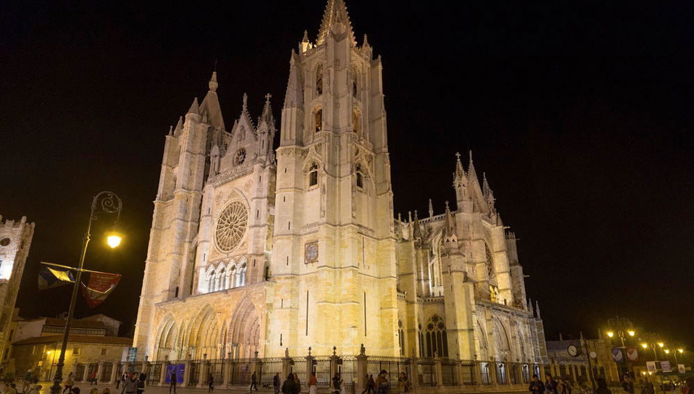 Tour de los misterios y leyendas de León - Photo 1