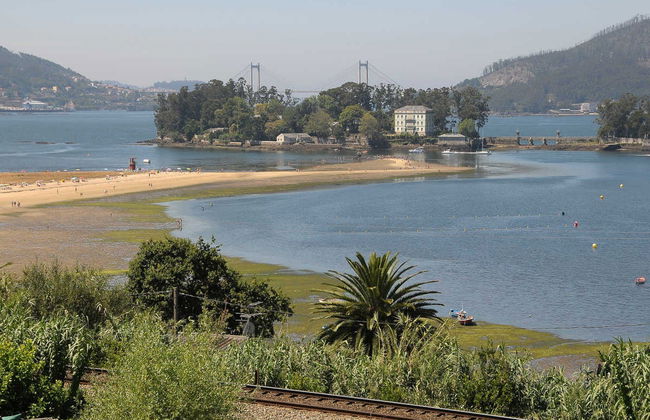 Traghetto per l'isola di San Simón - Foto 4