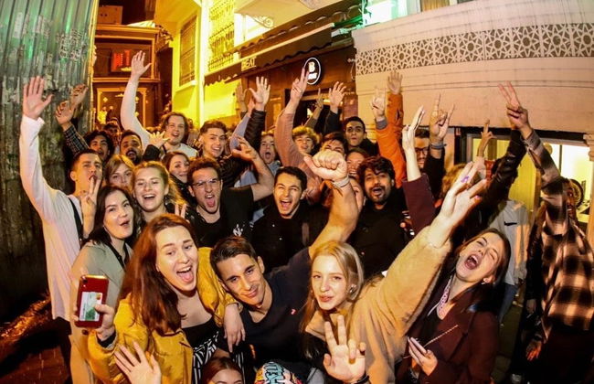 Istanbul Pub Crawl - Photo 3
