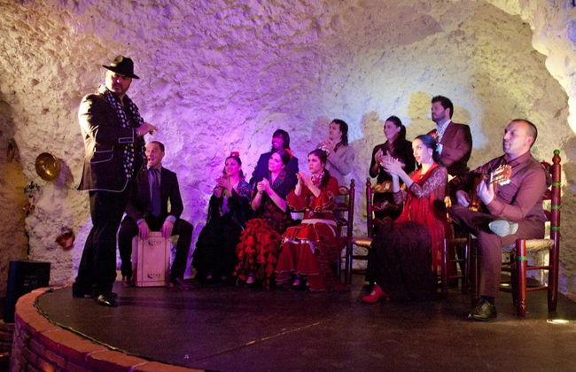 Espetáculo no tablao El Templo del Flamenco - Foto 3