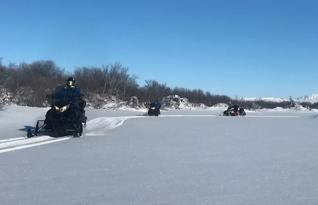Paseo en moto de nieve por el lago Mývatn - Foto 6