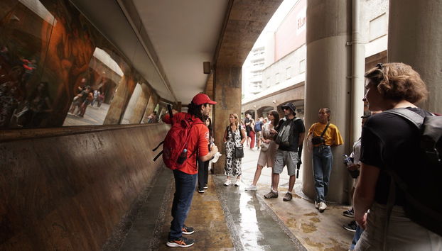 Free Tour of Colombia's Armed Conflict - Photo 2