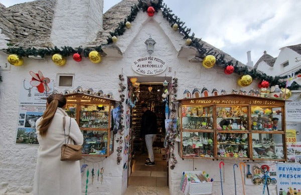 Alberobello and Locorotondo Christmas Tour - Photo 2