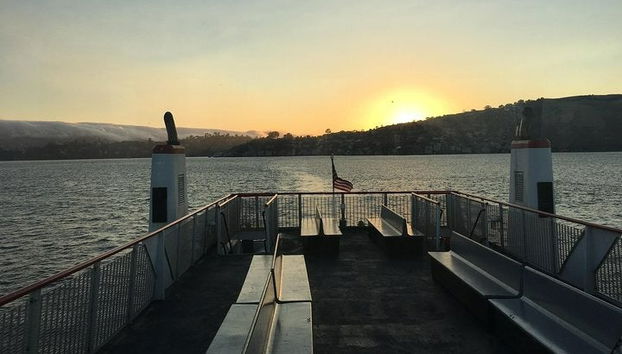 San Francisco Bay Sunset Cruise - Photo 4