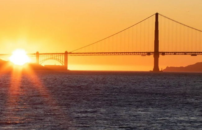 Paseo en barco al atardecer por la bahía de San Francisco - Foto 8