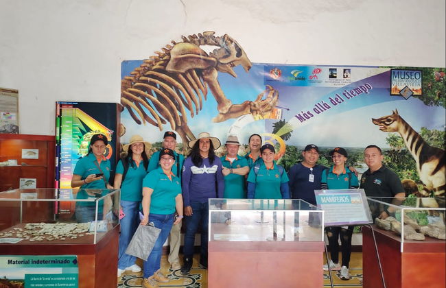 Tour of Villavieja + Boat Tour - Photo 2