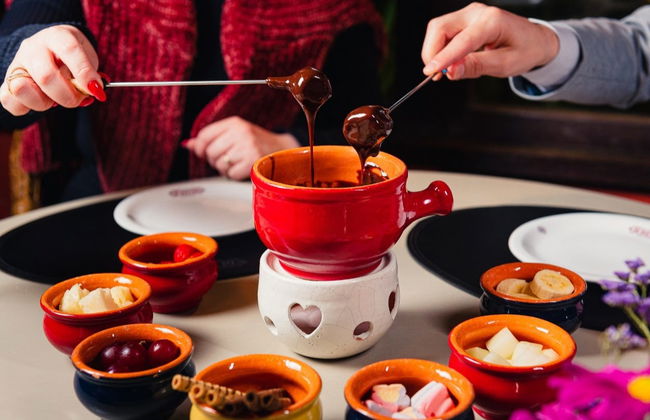 Comida o cena de fondue en el restaurante Casa Di Pietro - Foto 2