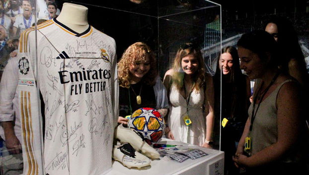 Visita guiada pelo Estádio Santiago Bernabéu - Foto 2