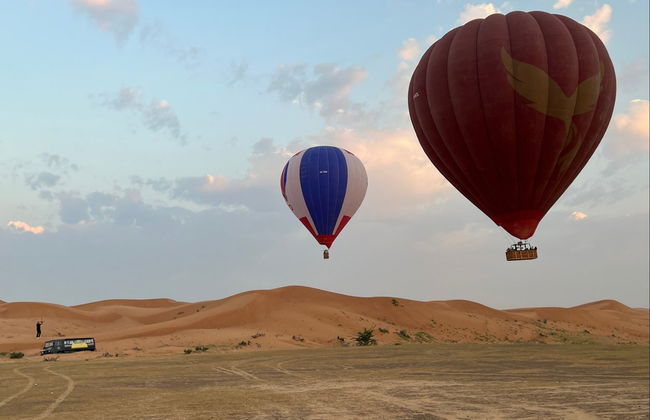 Paseo en globo por el desierto de Ras al Khaimah al amanecer - Foto 2