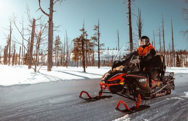 Passeio de moto de neve e pesca no gelo - Foto 4