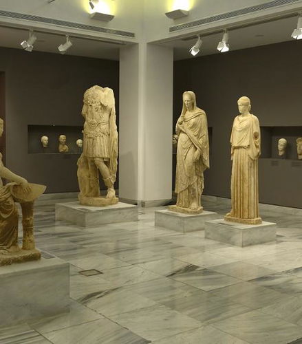 Foto de Museo Arqueológico de Heraklion - Entrada