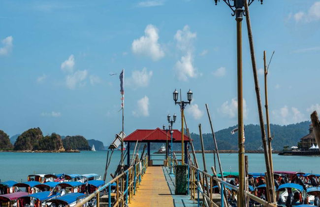 Descubre Langkawi con Paseo en Barco - Excursión de Medio Día - Foto 6