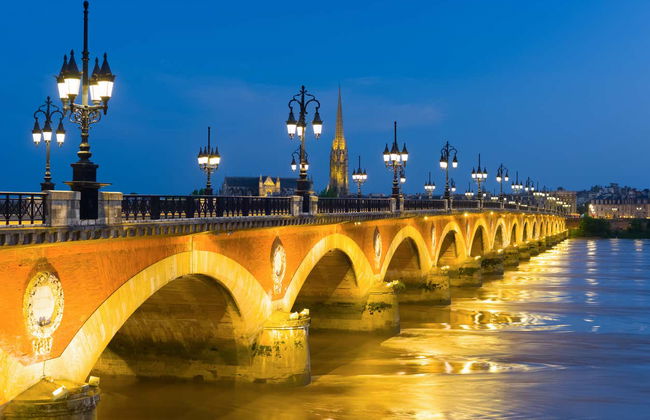 Bordeaux Mysteries & Legends Tour - Foto 4