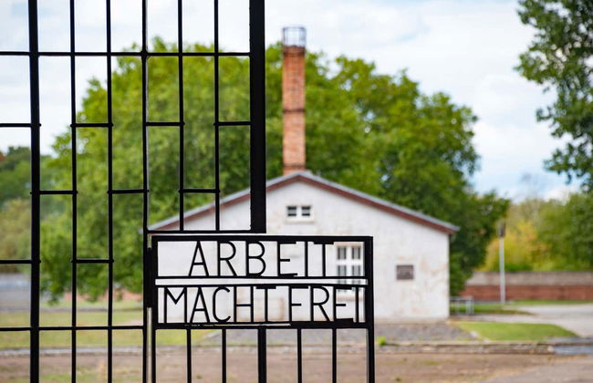 Day Trip to Potsdam & Sachsenhausen - Photo 8