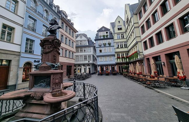 Reunião privada da cidade de audiolivros em torno do Frankfurter Römer - Foto 7