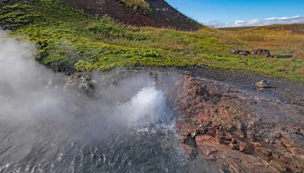 Deildartunguhver & Vidgelmir Cave Tour - Foto 4