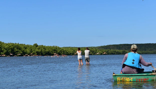 Guanaroca Lagoon Boat Tour - Photo 4