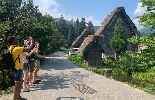 Guided tour of Shirakawa - Photo 5