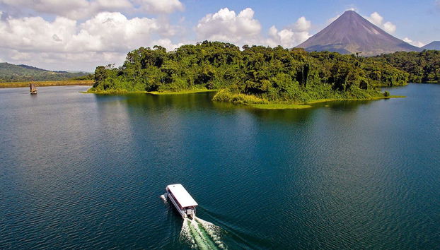 Transfer a La Fortuna + Barco pelo lago Arenal - Foto 3